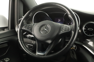 Mercedes-Benz V - 2020