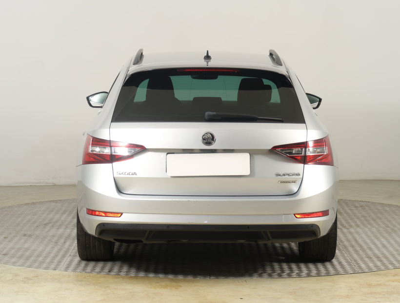 Škoda Superb, 2018