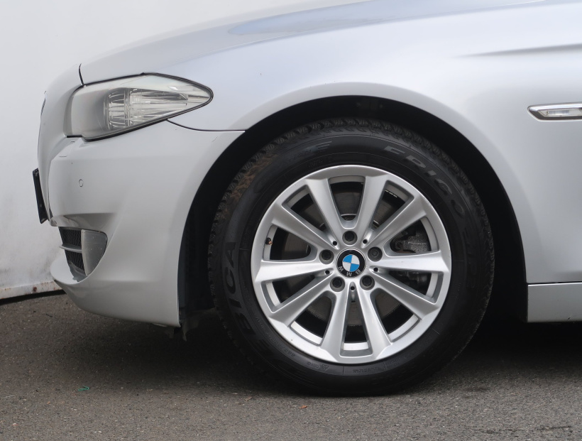 BMW 5, 2012