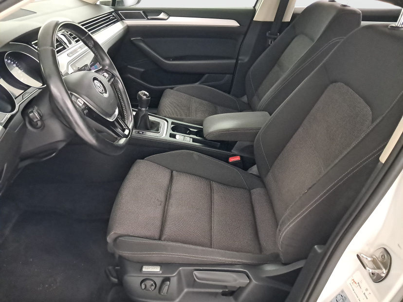 Volkswagen Passat, 2018