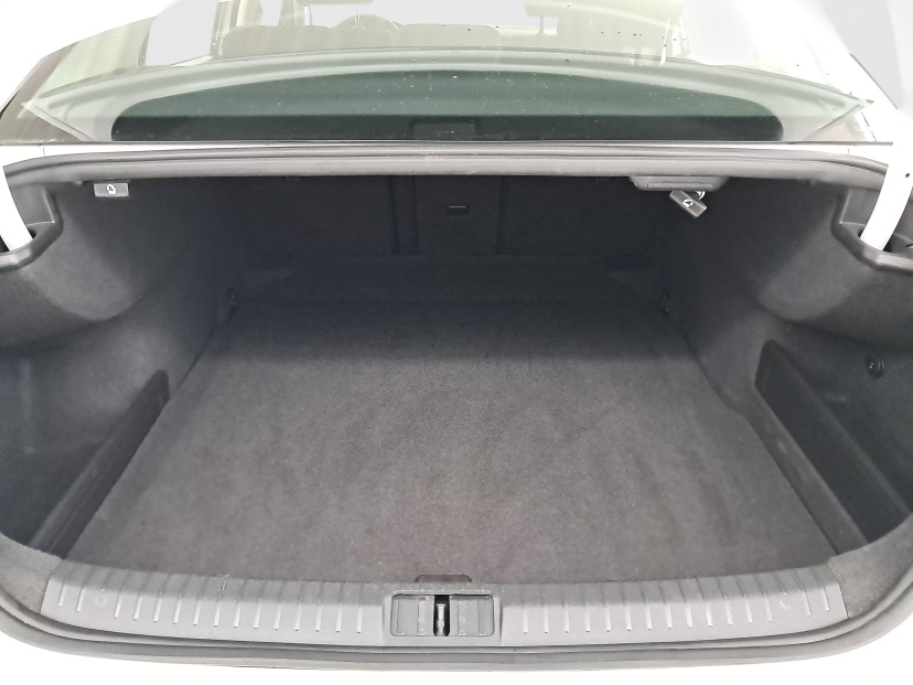 Volkswagen Passat, 2018