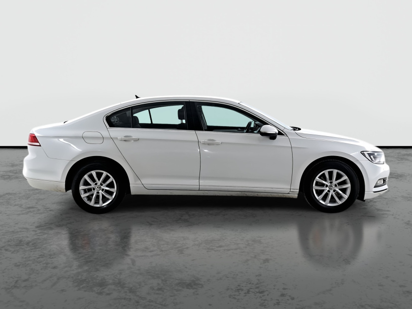 Volkswagen Passat, 2018