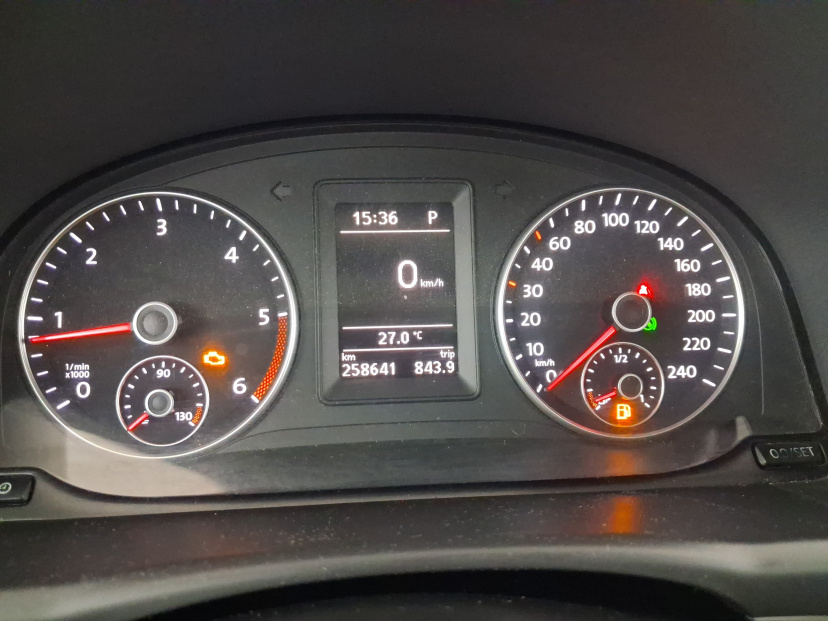 Volkswagen Touran, 2015