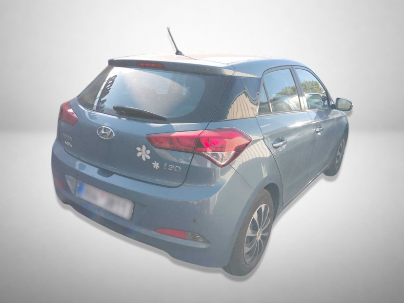 Hyundai i20, 2015
