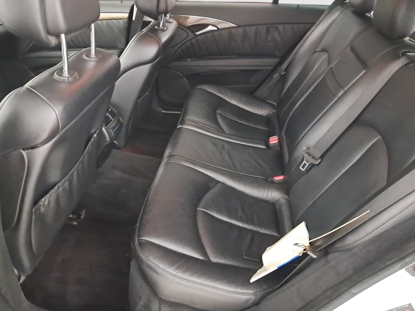 Mercedes-Benz E, 2006