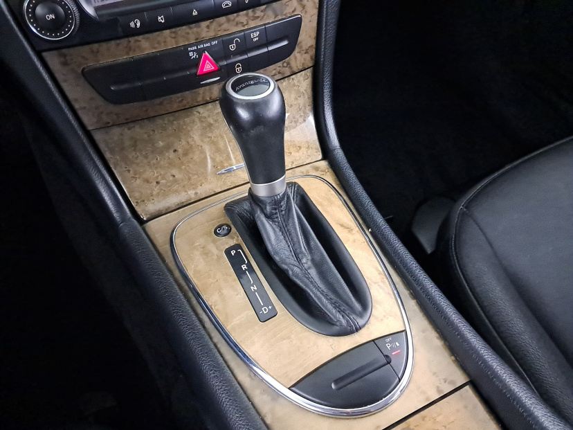 Mercedes-Benz E, 2006