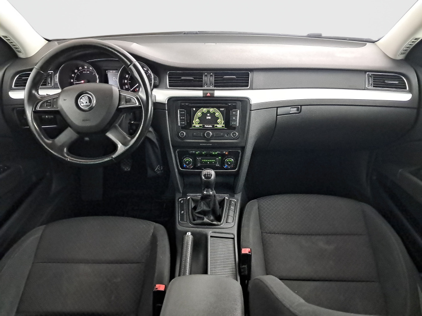 Škoda Superb, 2014