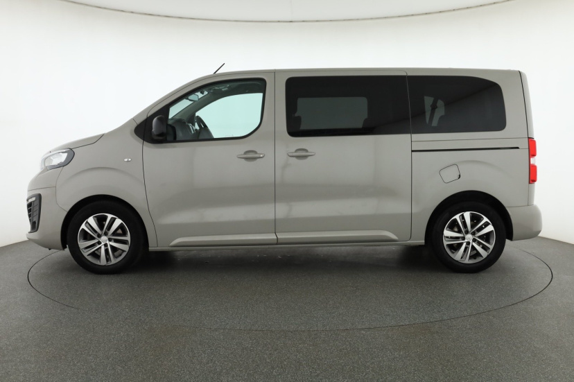 Peugeot Traveller, 2023