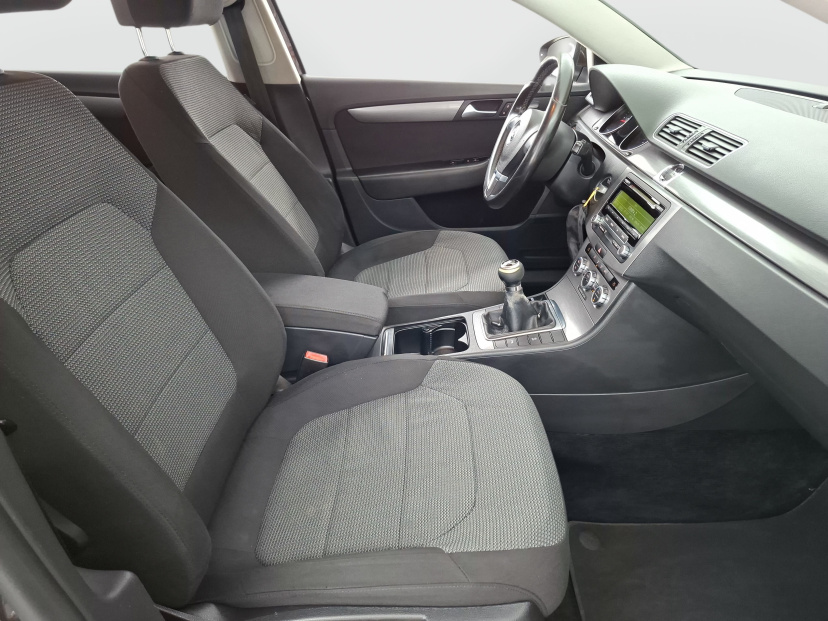 Volkswagen Passat, 2012