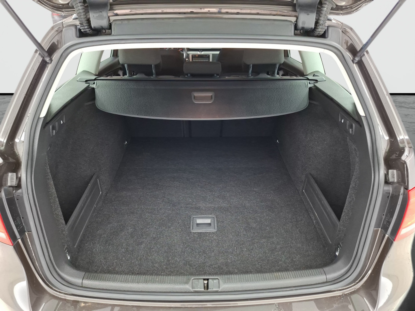 Volkswagen Passat, 2012