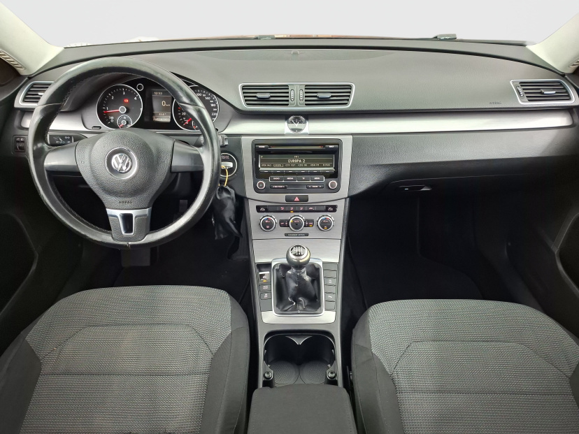 Volkswagen Passat, 2012