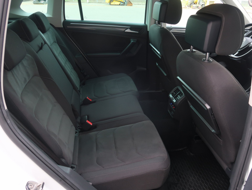 Volkswagen Tiguan, 2019