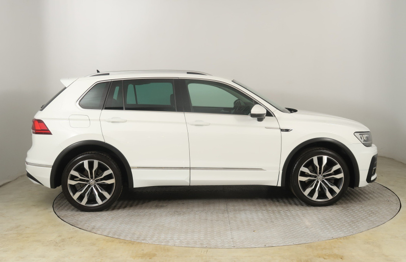 Volkswagen Tiguan, 2019