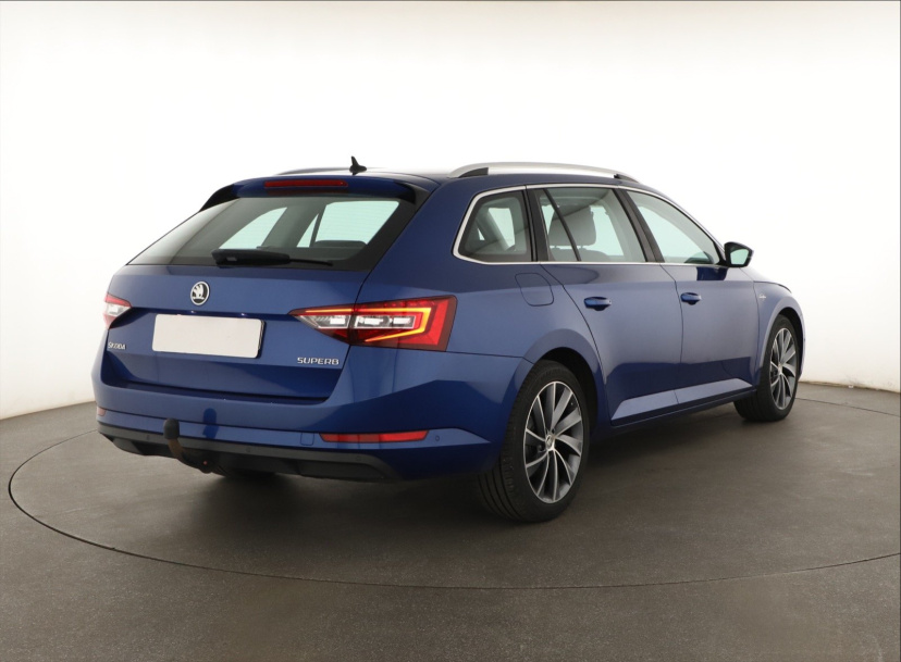 Škoda Superb, 2017