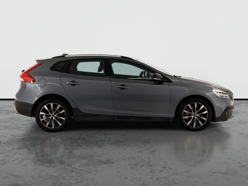 Volvo V40 Cross Country, 2019