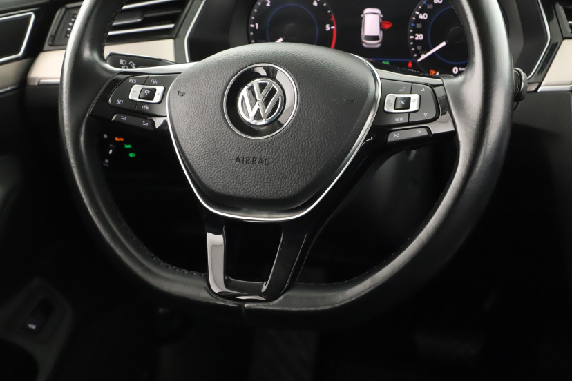 Volkswagen Passat, 2019