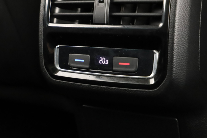 Volkswagen Passat, 2019