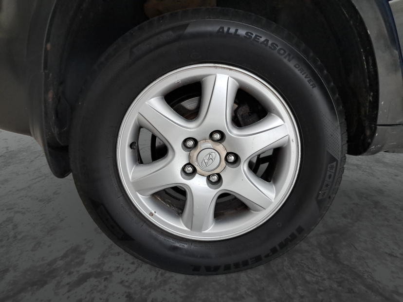 Hyundai Tucson, 2004