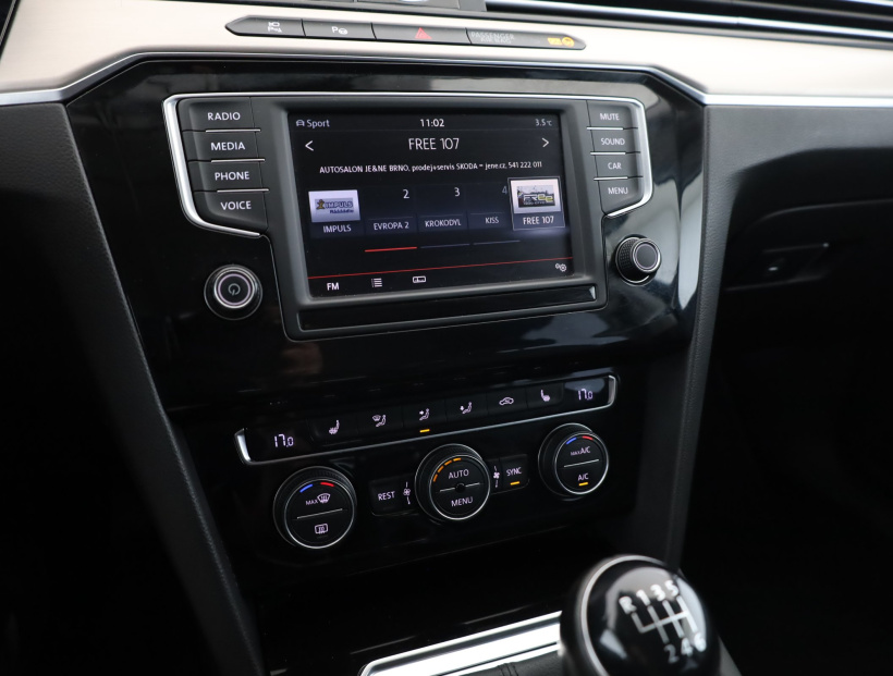 Volkswagen Passat, 2016