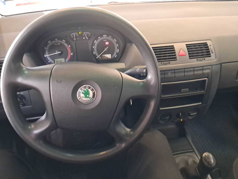 Škoda Fabia, 2004