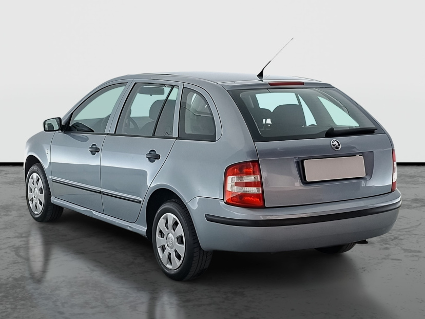 Škoda Fabia, 2004