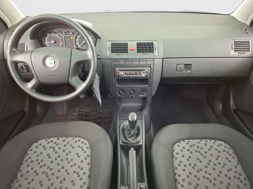 Škoda Fabia, 2004