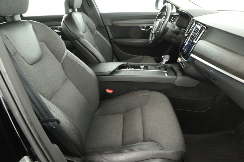 Volvo V90 Cross Country, 2017
