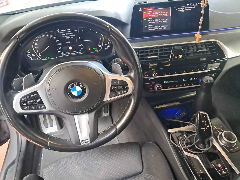BMW 5, 2021