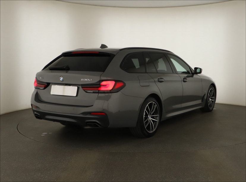 BMW 5, 2021