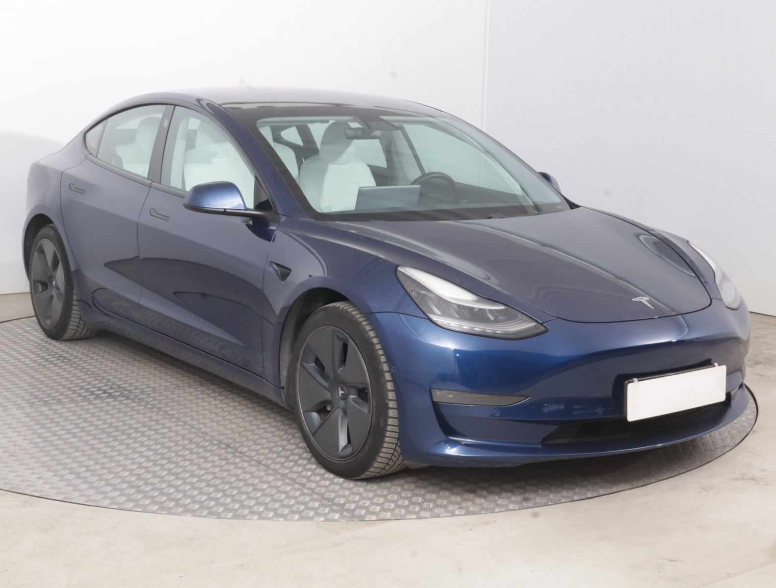 Tesla Model 3 Long Range 4WD 74kWh, 2020