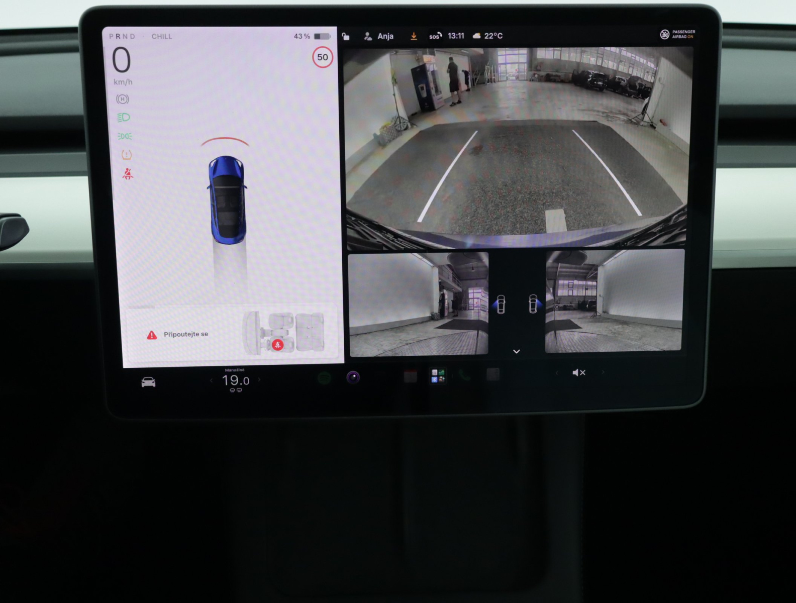 Tesla Model 3 Long Range AWD – fotografie 23