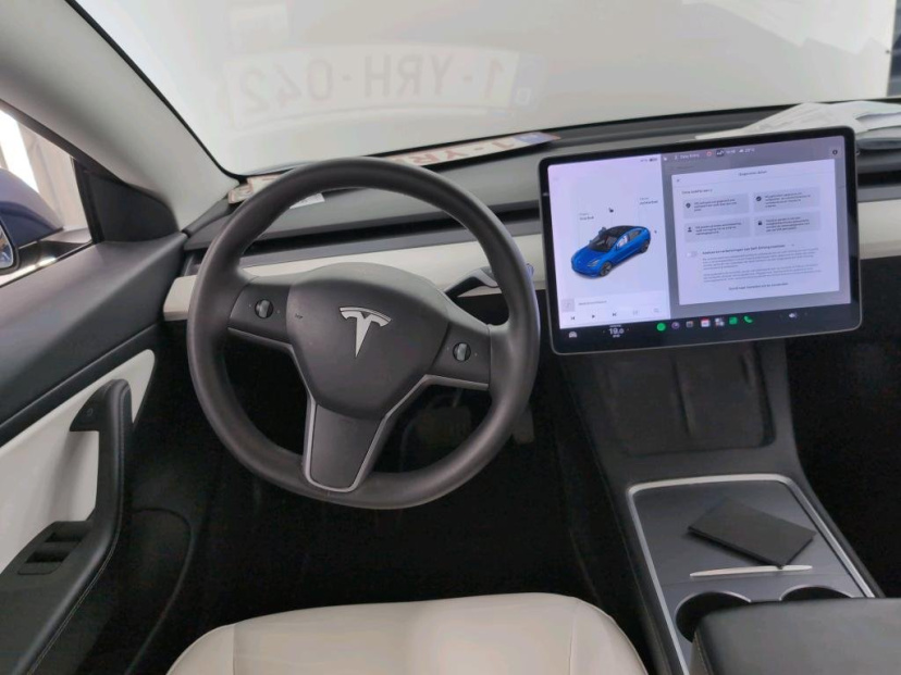 Tesla Model 3, 2020