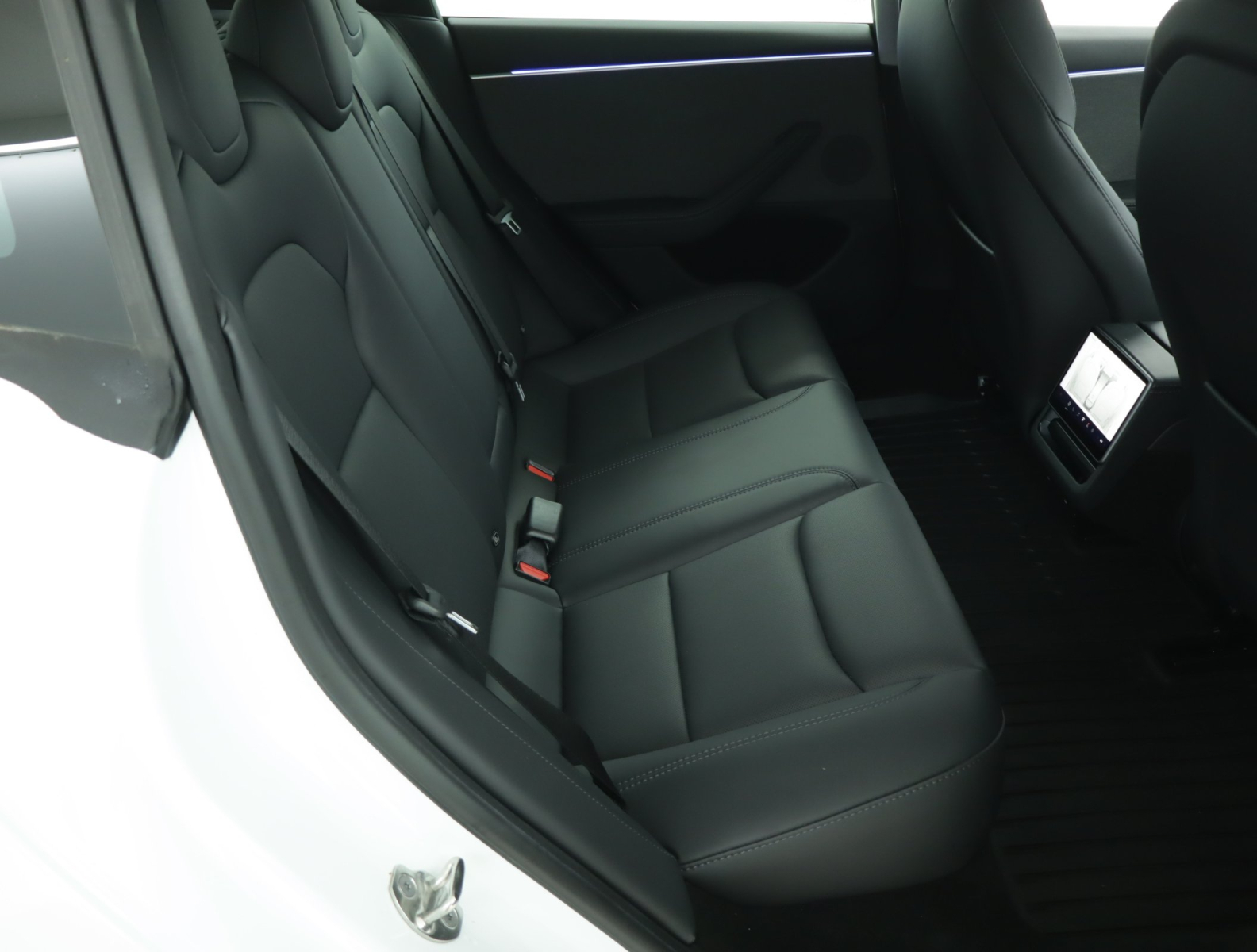 Tesla Model 3 - 2023