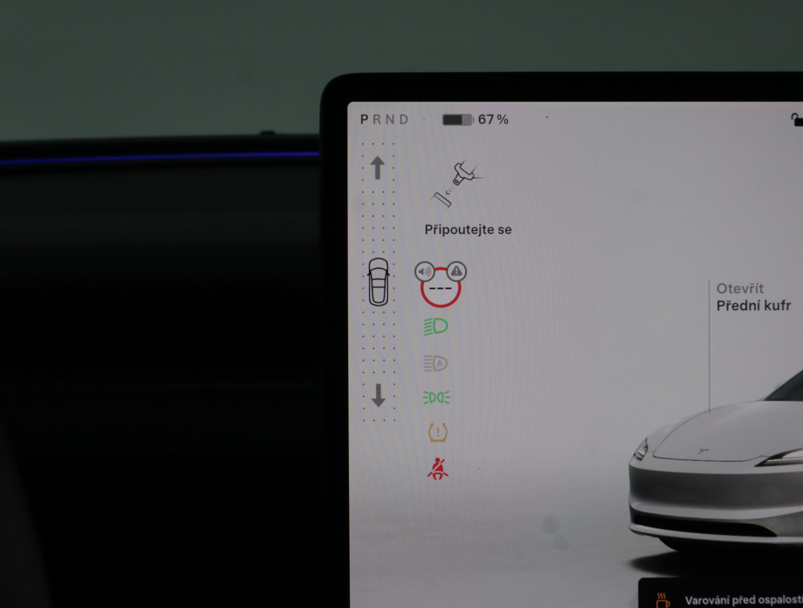 Tesla Model 3 Standard Range Plus – fotografie 19