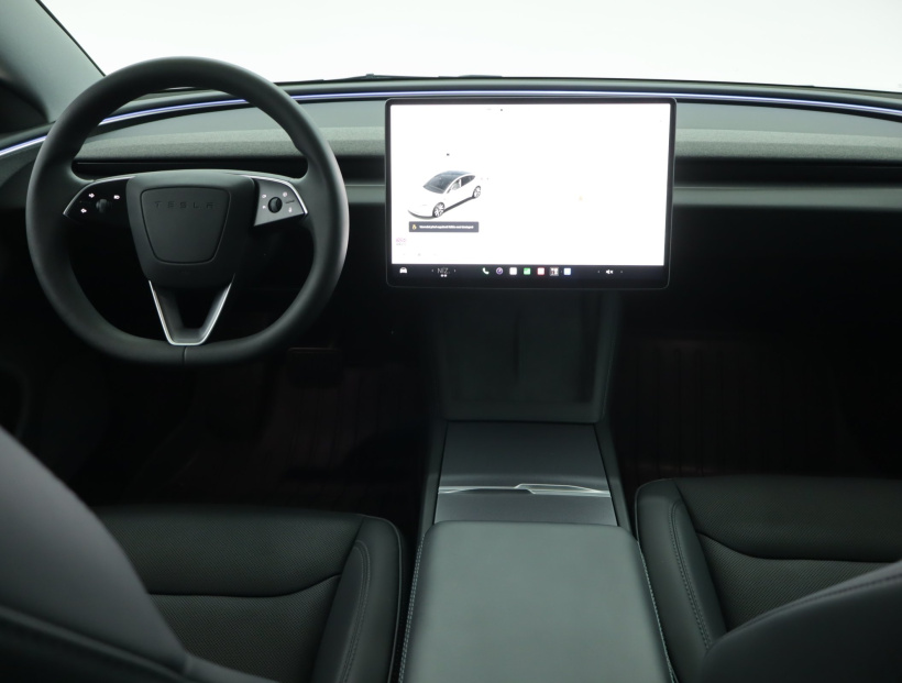 Tesla Model 3, 2023