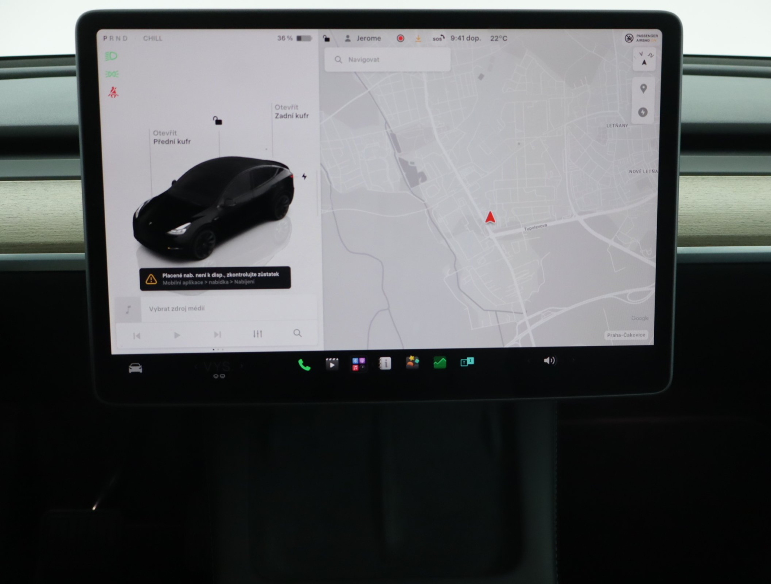 Tesla Model Y Long Range AWD – fotografie 18