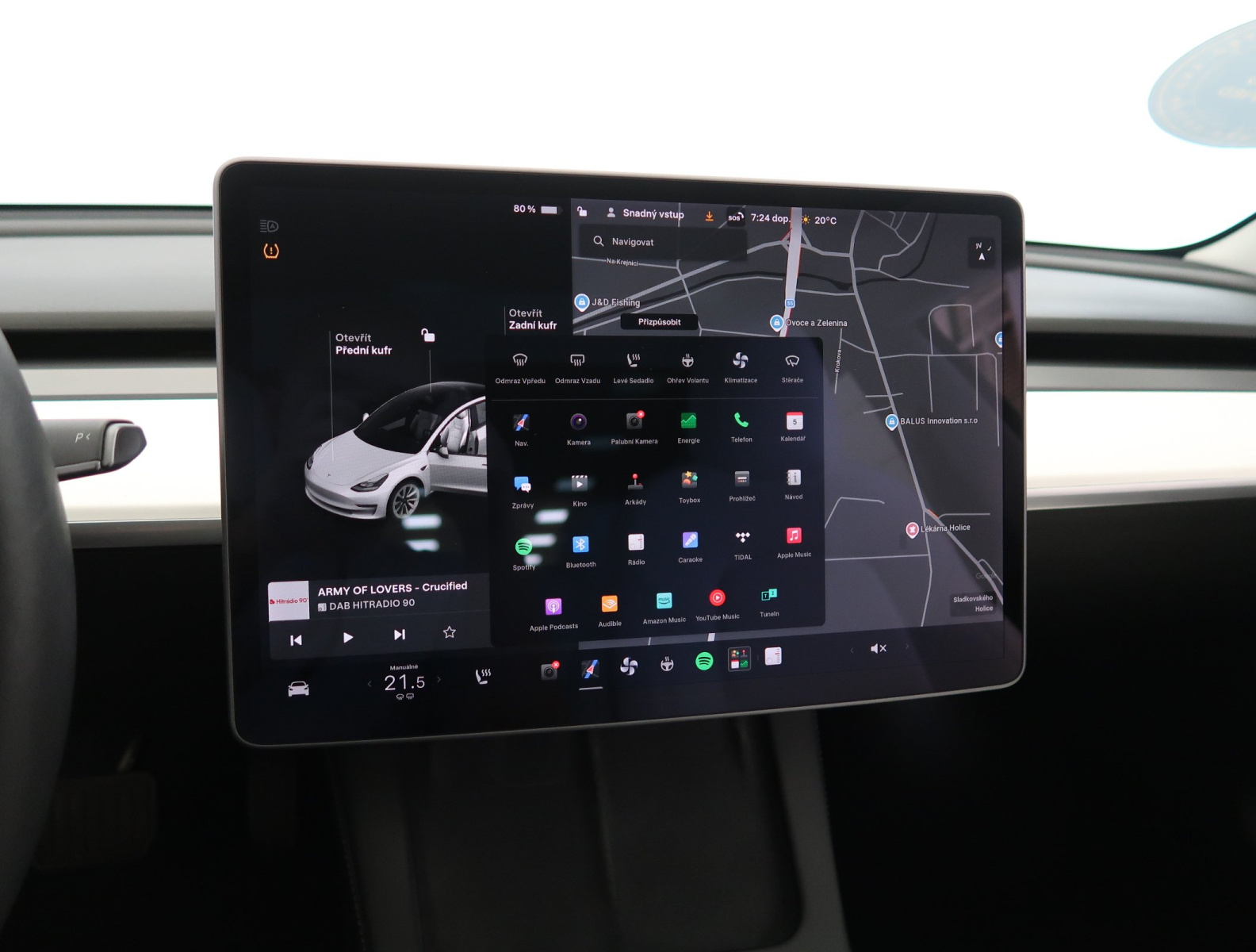 Tesla Model 3 Long Range AWD – fotografie 23