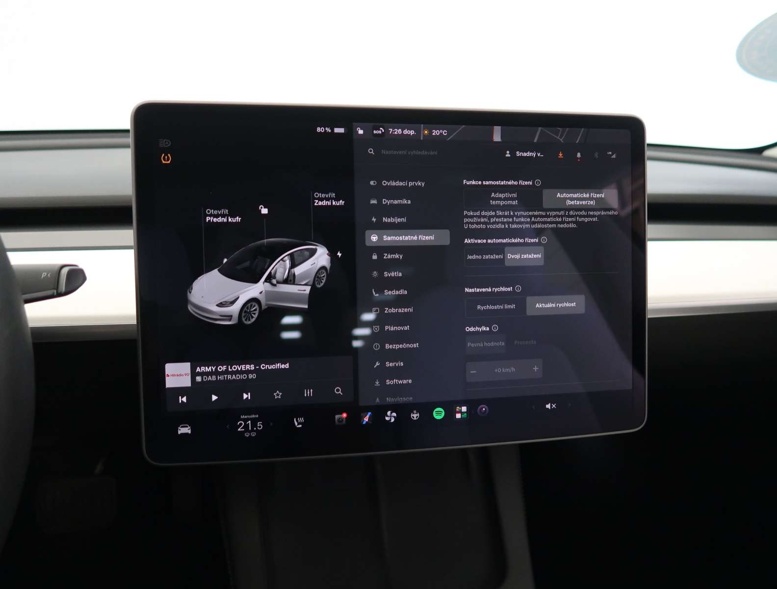 Tesla Model 3 Long Range AWD – fotografie 28