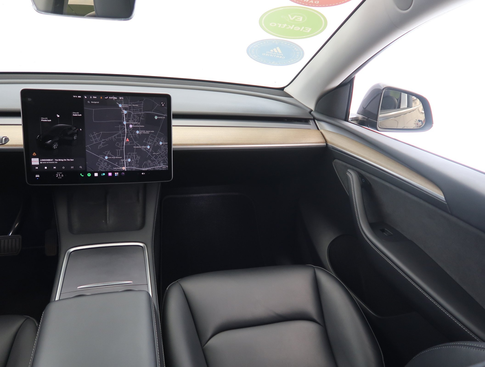 Tesla Model Y Long Range AWD – fotografie 11