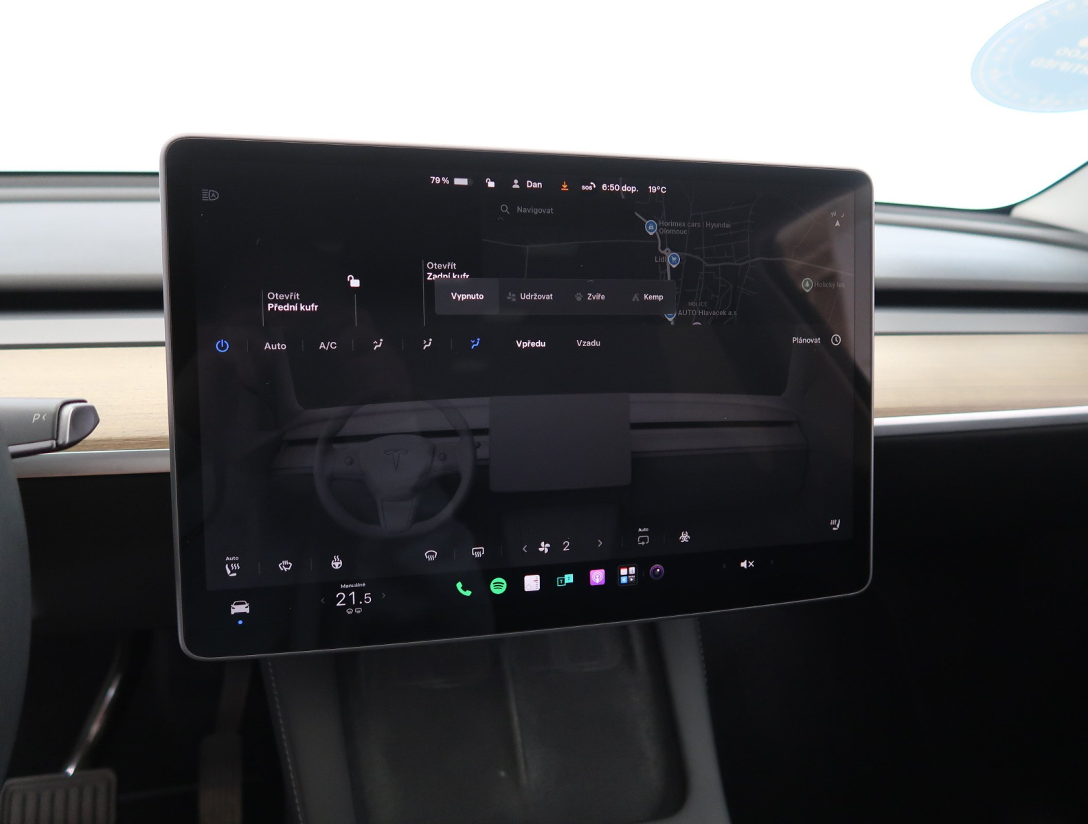 Tesla Model Y Long Range AWD – fotografie 22
