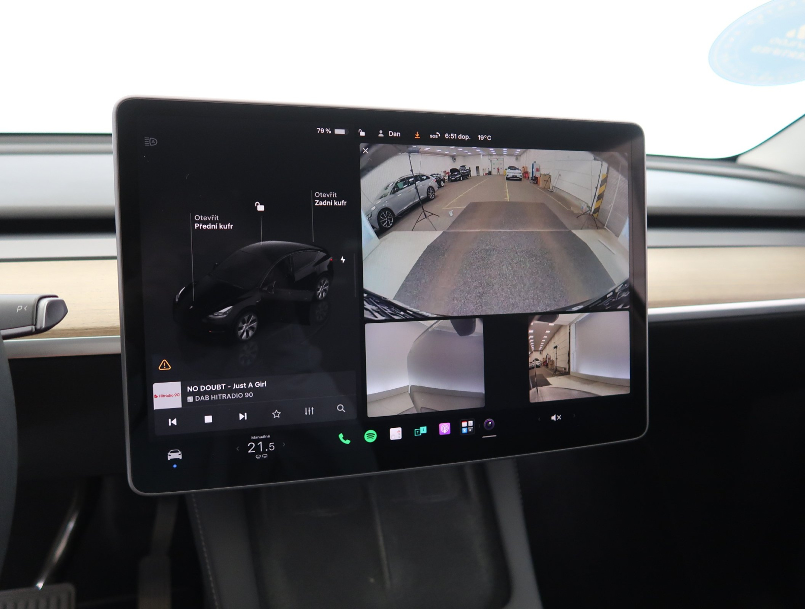 Tesla Model Y Long Range AWD – fotografie 24