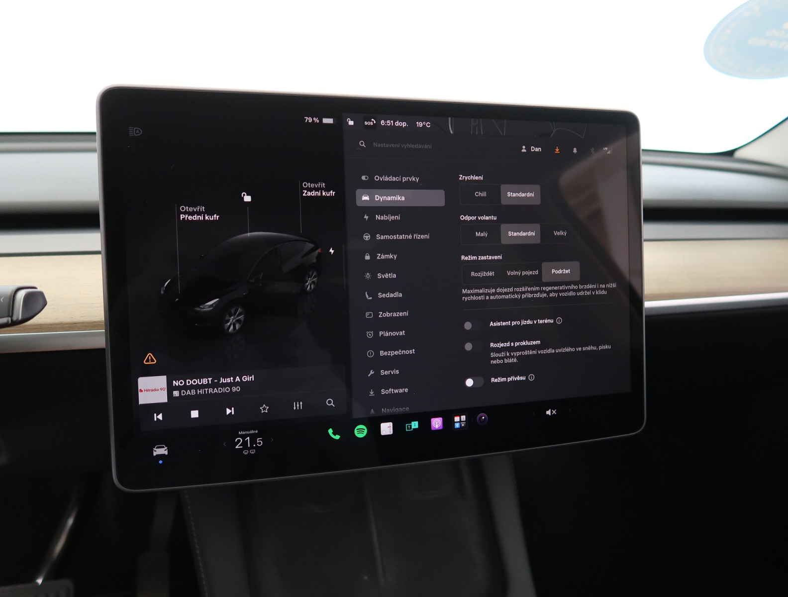 Tesla Model Y Long Range AWD – fotografie 26
