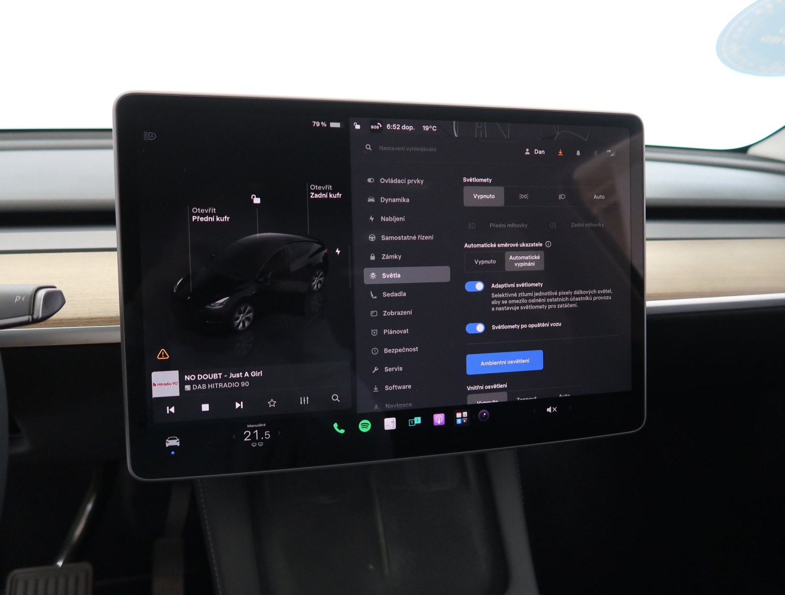 Tesla Model Y Long Range AWD – fotografie 29