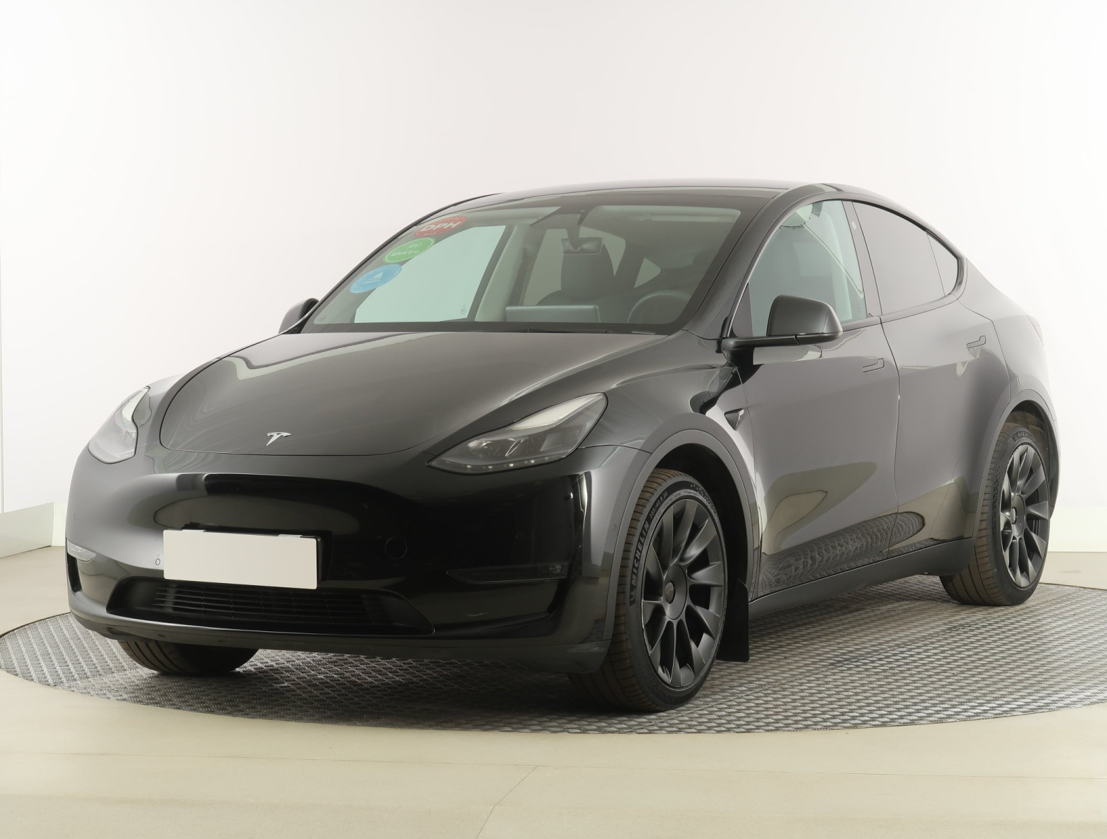 Tesla Model Y Long Range AWD – fotografie 3