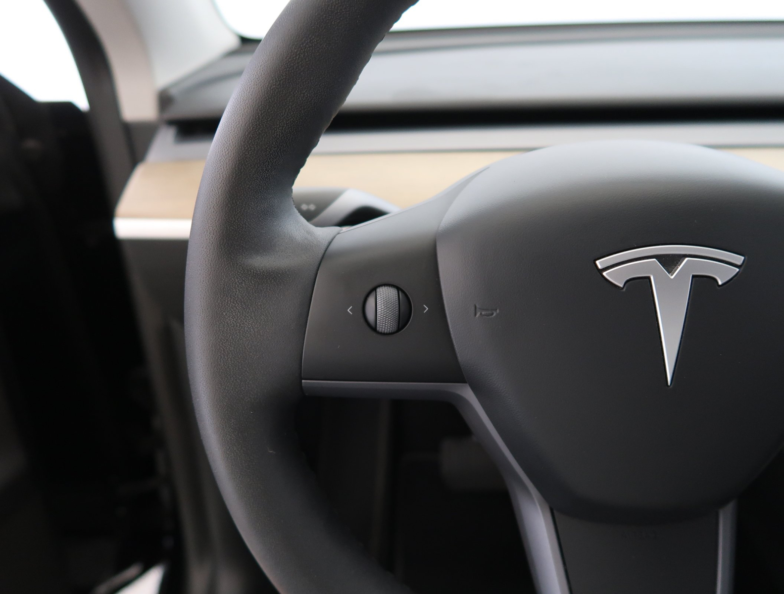 Tesla Model Y - 2022