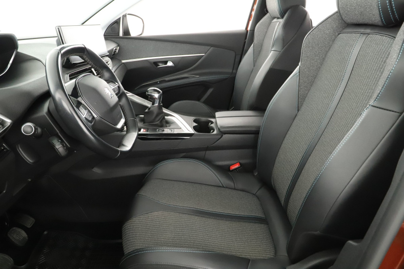 Peugeot 5008, 2022