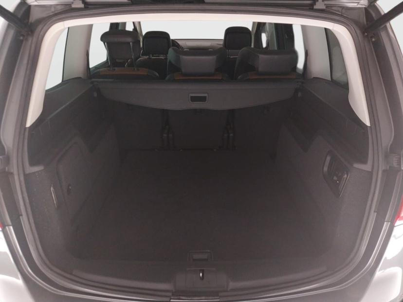 Volkswagen Sharan, 2012