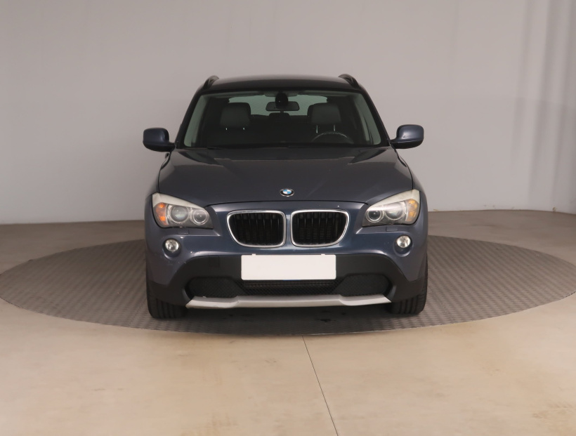 BMW X1, 2011