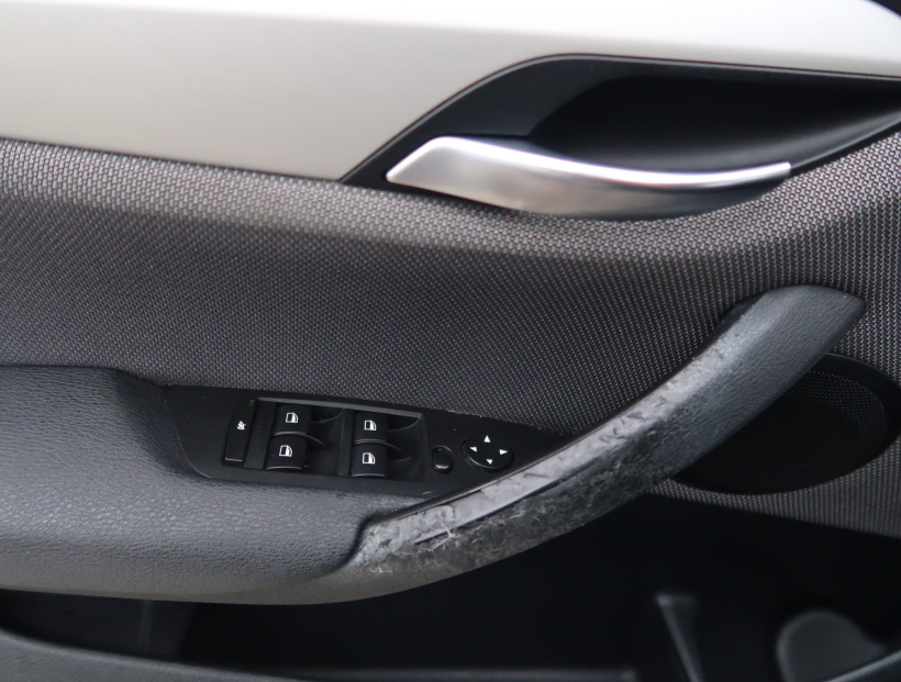 BMW X1, 2011
