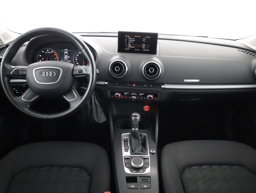 Audi A3, 2015